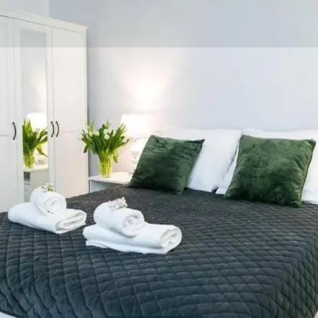 Charming Elite Wielopole Old Town Studio Apartment